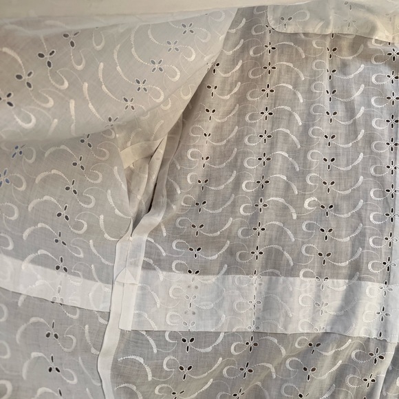 Cotton Eyelet Kimono. - Picture 4 of 5